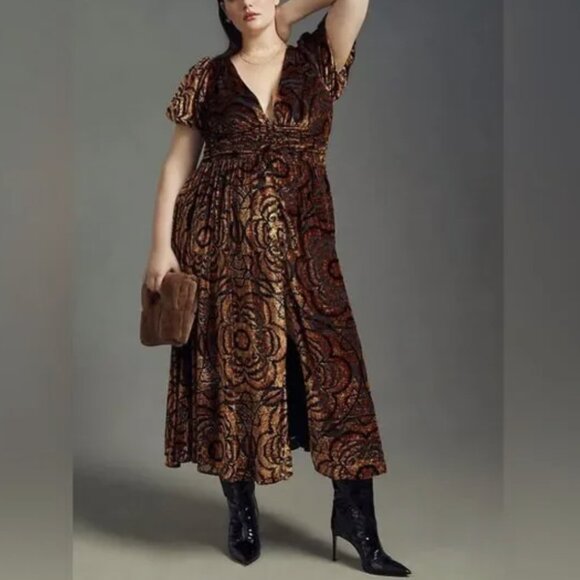 By Anthropologie Burnout Velvet Maxi Dress in Brown Motif Floral Button Size 18W - Picture 1 of 15